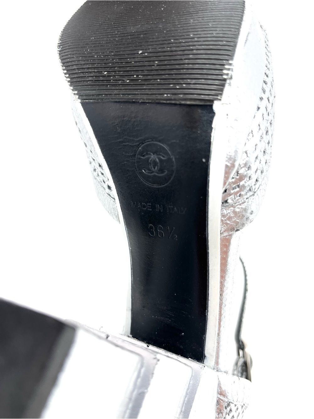 Vintage Chanel Silver Leather CC Logo Cap Toe Platform High Heels Pumps 36.5 - Picture 13 of 15